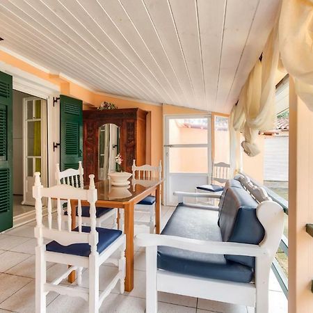 Ina Apartment Каламакион Экстерьер фото