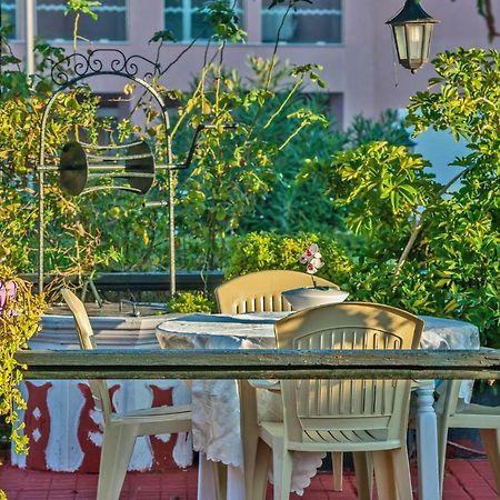 Ina Apartment Каламакион Экстерьер фото