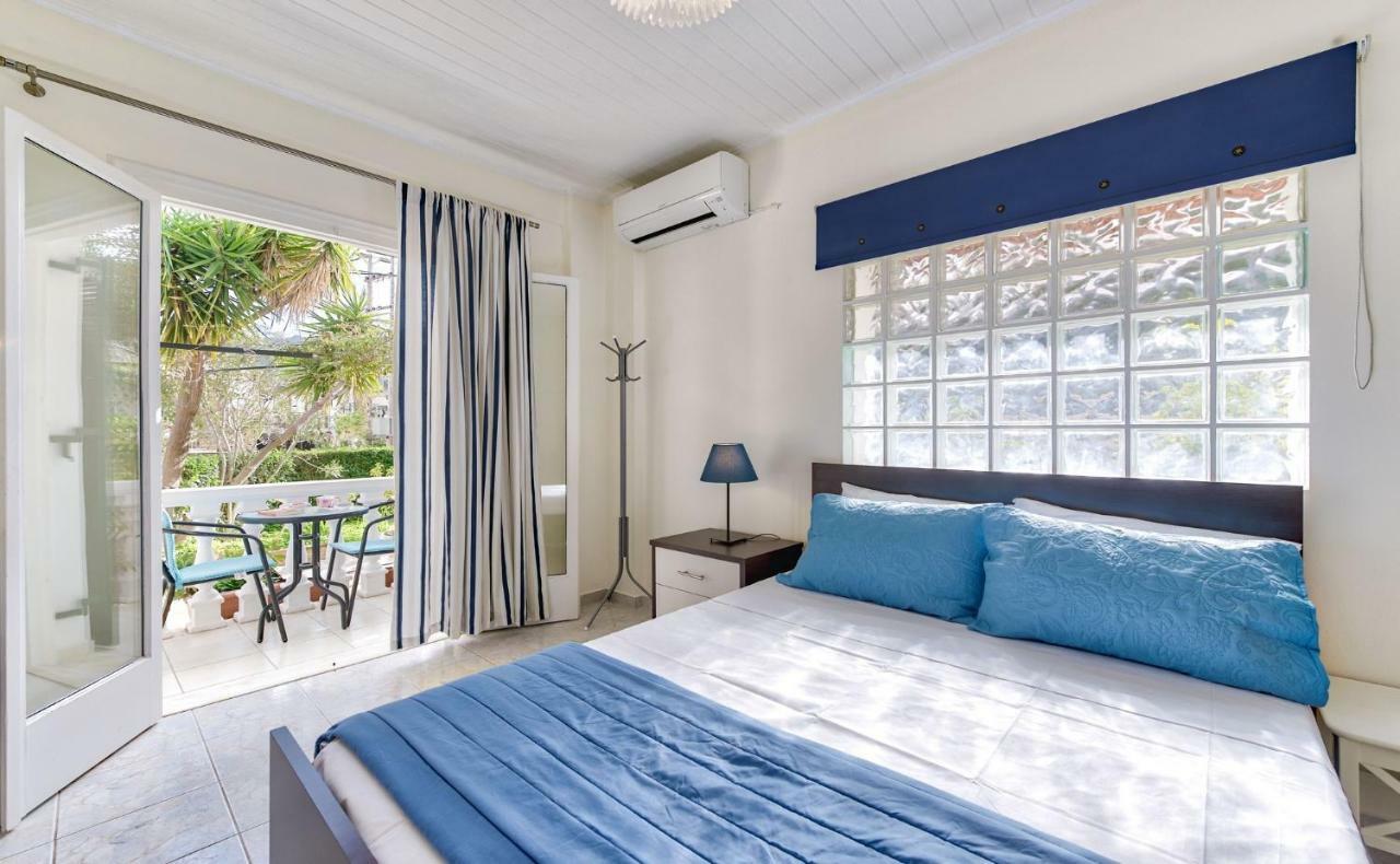 Ina Apartment Каламакион Экстерьер фото